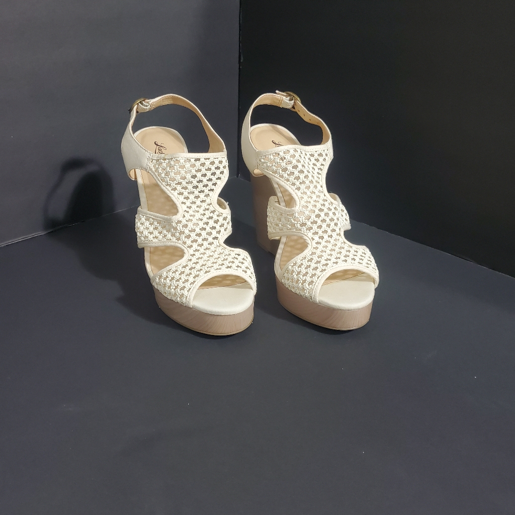 Lucky Brand Wedges Size 10